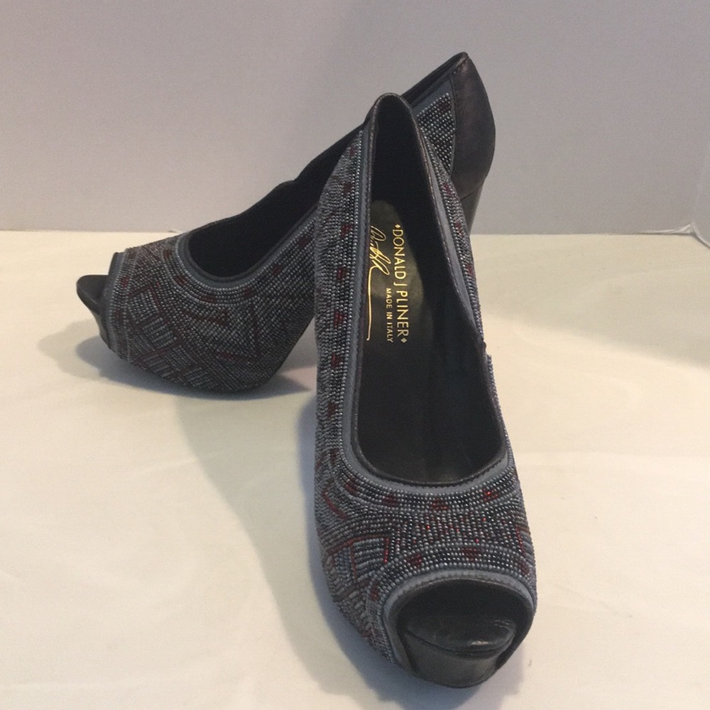Donald Pliner Beaded Italian Heels 7 1/2 M - New
